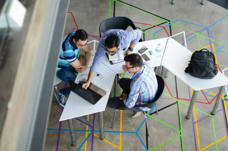 startup discussing pilot agreement